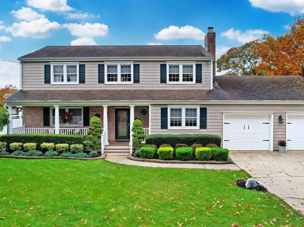 21 Wendy Dr, Linwood, NJ 08221
