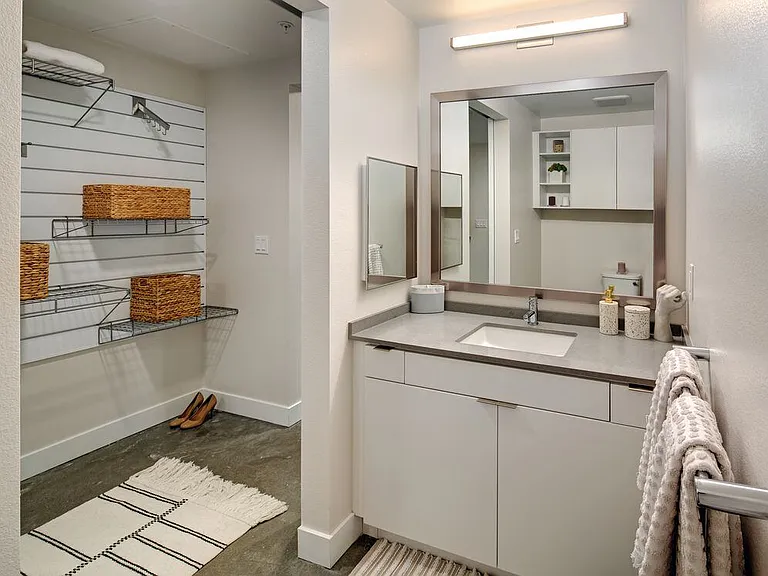 Bath and customizable closet