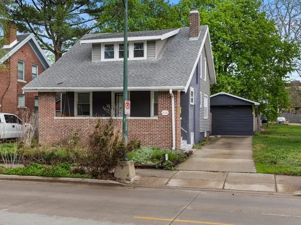 314 W John St, Champaign, IL 61820