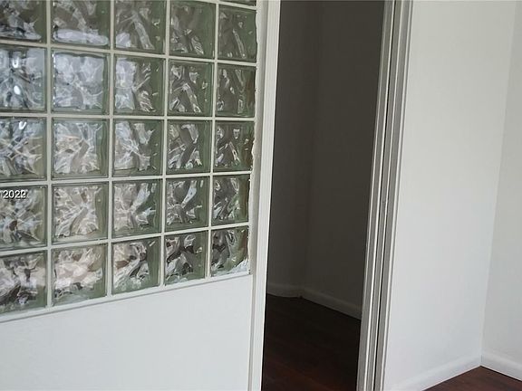 4th image of 7904 West Dr APT 606