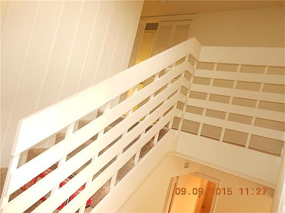 4th image of 144 World Of Tennis Sq