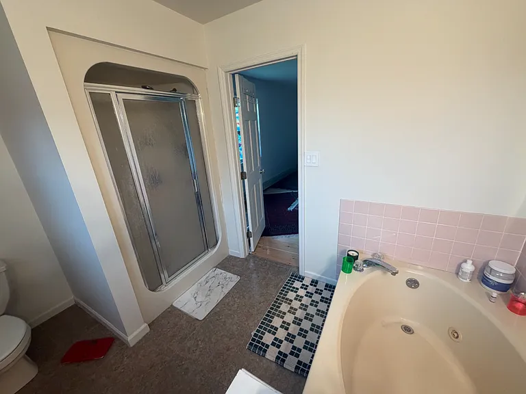 Ensuite bathroom
