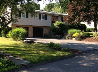 610 Timber Ln #L-6, Clarks Summit, PA 18411