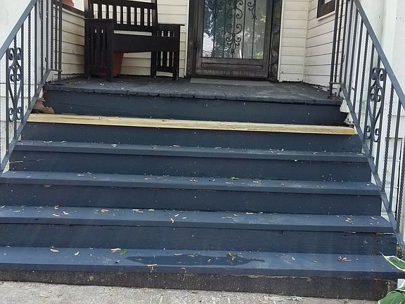 2nd image of 11937 S Wentworth Ave