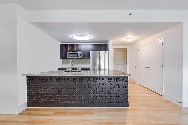 1st image of 88 Morgan St APT 2808