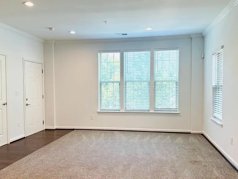 25884 Racing Sun Dr — Photo 4