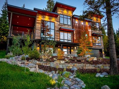 1148 Glades Dr, Whitefish, MT, 59937