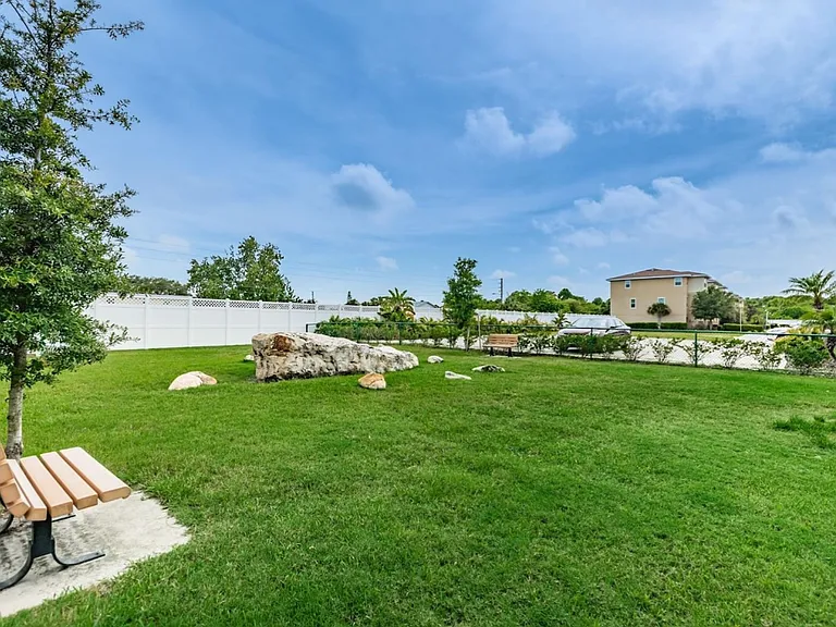 5615 Sea Turtle Ct — Photo 37