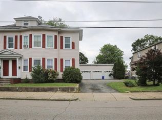 27 Elder St, Pawtucket, RI 02860
