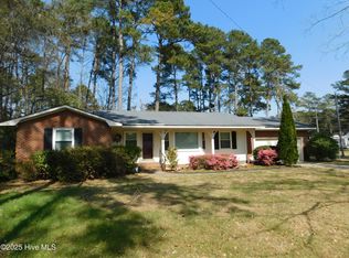 1003 W Scotsdale Road, Laurinburg, NC 28352