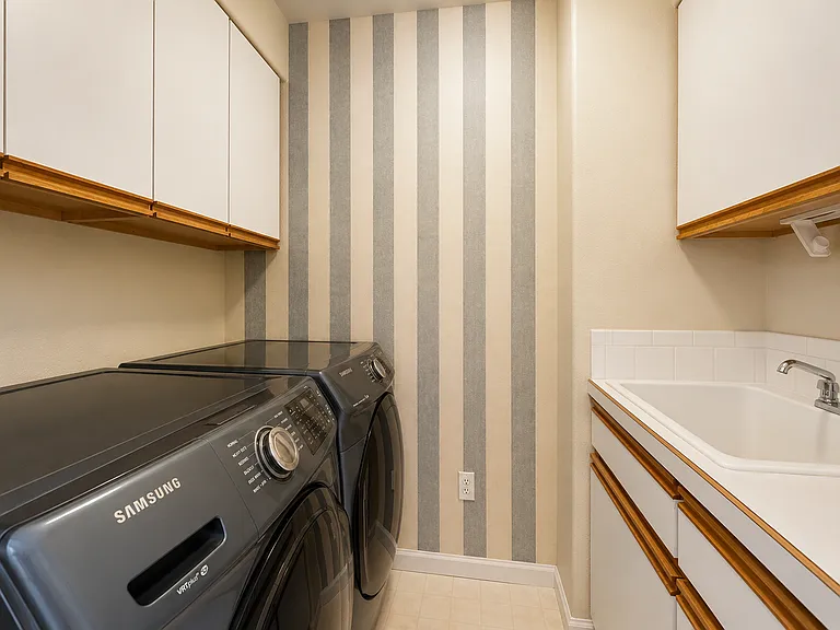 5318 White Willow Dr — Photo 13