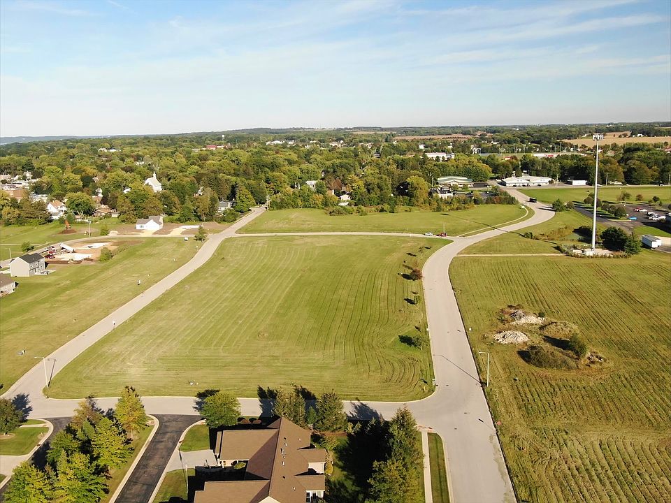 2nd image of 71 Fairview Drive Outlot