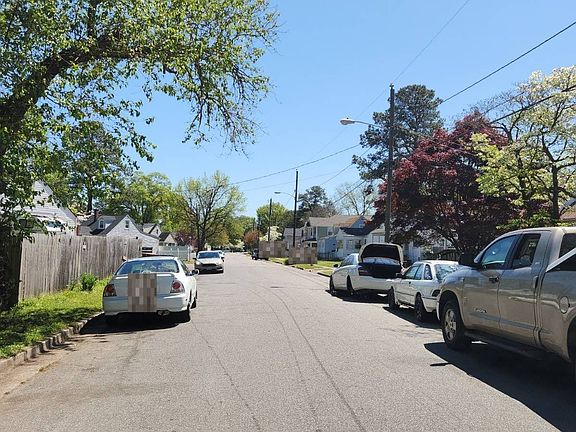 4th image of 632 Lanier Cres