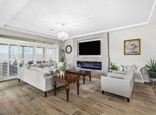 8610 Hallcrest Ct, Las Vegas, NV 89139