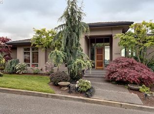 8434 NW Hazeltine St, Portland, OR 97229