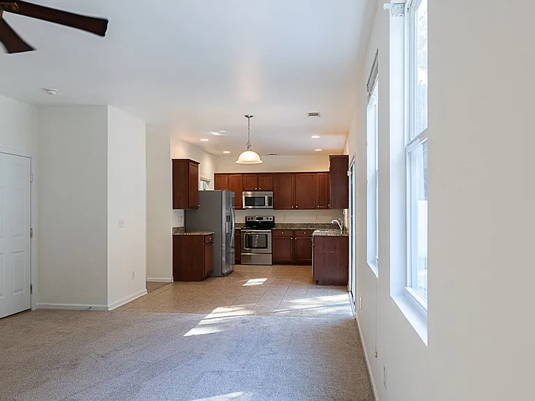 17 Enoree Way — Photo 18