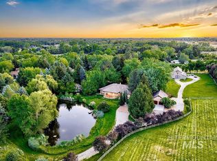 3095 N Holl Dr, Eagle, ID 83616