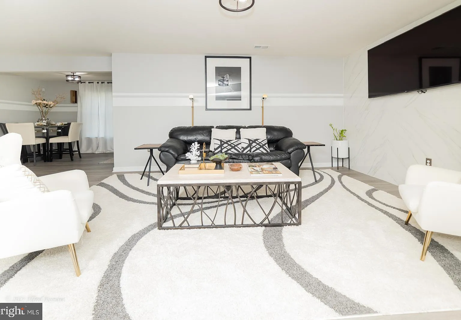 1 bed, 1.0 bath, 3633 sqft, $1,650 — Photo 2