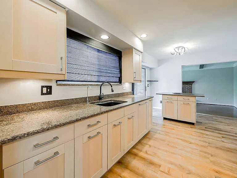 19513 Pollyanna Dr — Photo 12