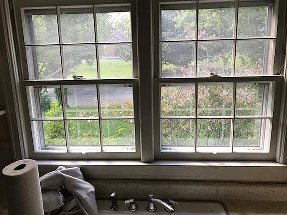 3rd image of 6001 Centerwood Dr