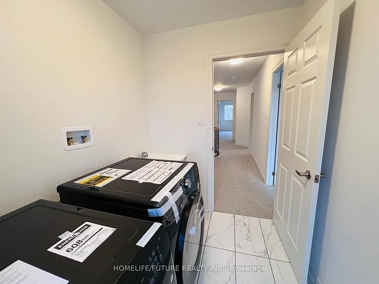 521 Hornbeck St — Photo 16