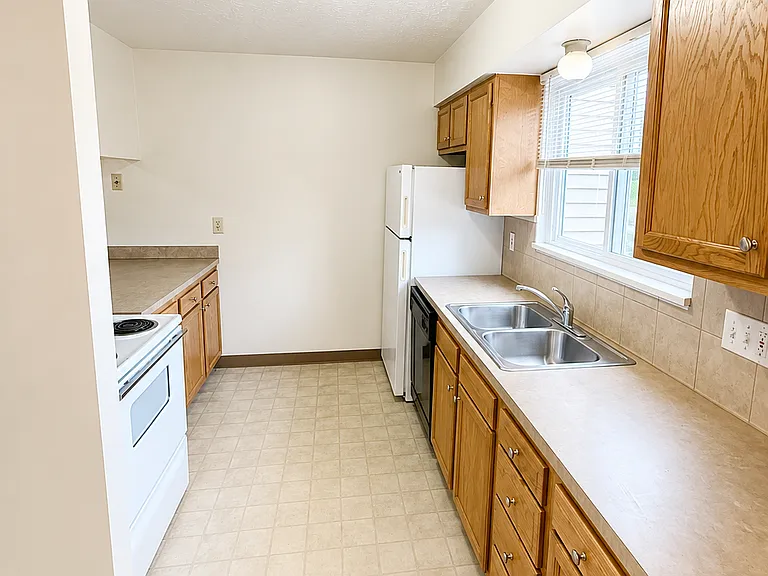 2255 Congo St — Photo 5