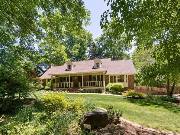 2600 Mack Dobbs Rd NW, Kennesaw, GA 30152