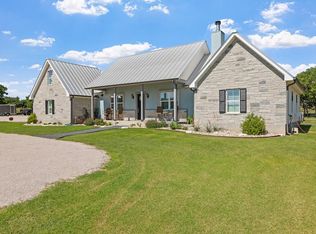 139 Armory Rd, Fredericksburg, TX 78624