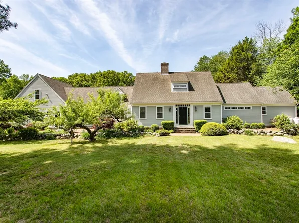 26 Stetson Shrine Ln, Norwell, MA 02061
