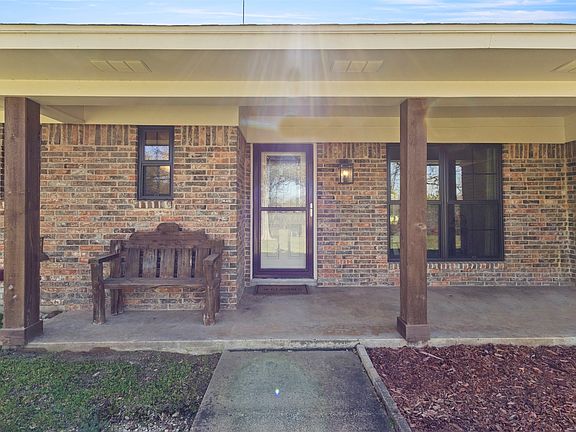 4th image of 3009 Ranch House Rd