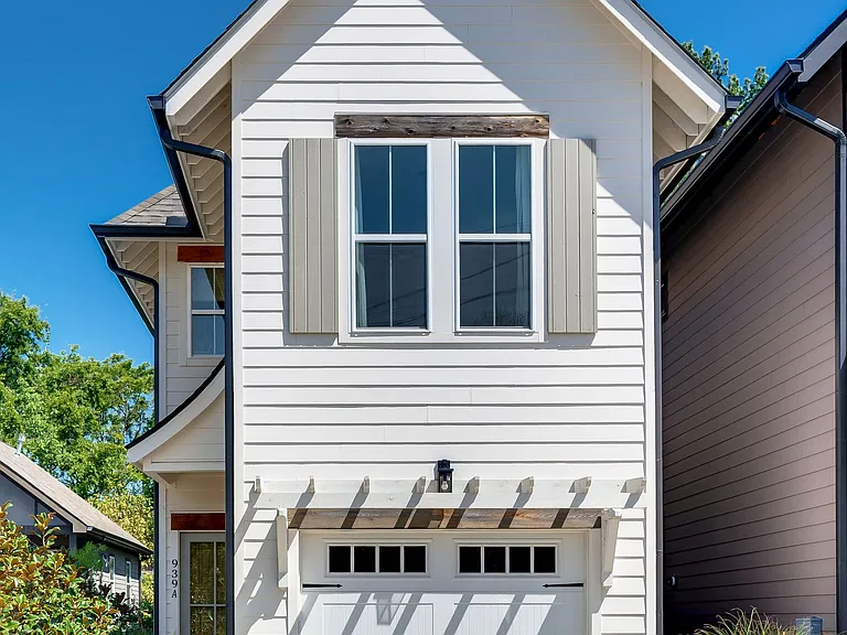 939 Spain Ave — Photo 34