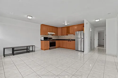 2922 Islington Ave #3 Photo 1