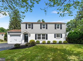 128 Church Rd, North Wales, PA 19454