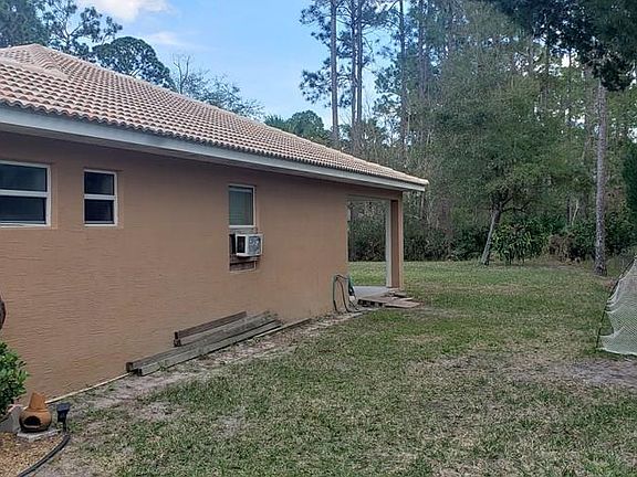 4th image of 20 Beth Ln