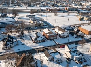 501-507 S 5th St, Effingham, IL 62401