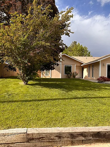 1810 Pheasant Ln Photo 1