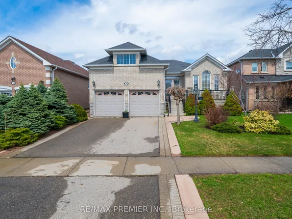 20 Drummond Dr, Vaughan, ON L6A 2M5