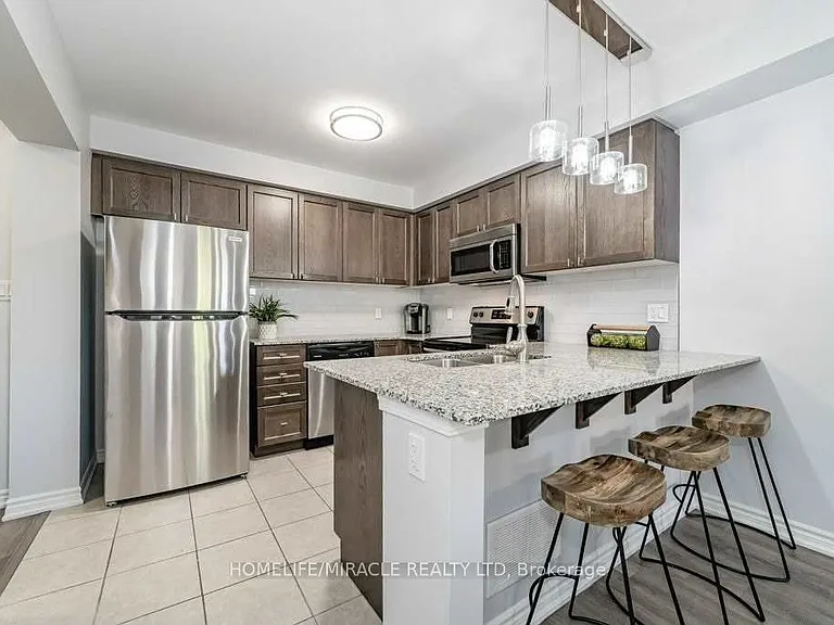 929 Apple Hill Ln — Photo 12