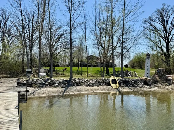 20951 S Sand Lake Rd, Pelican Rapids, MN 56572