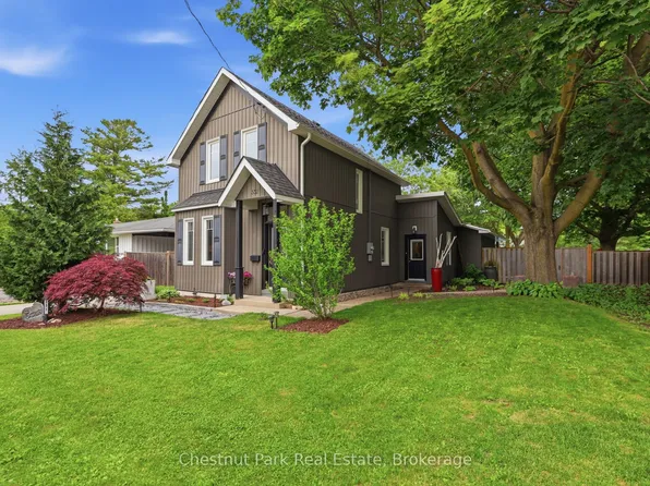 331 Oak St, Collingwood, ON L9Y 2Y4