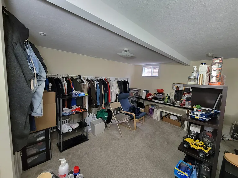 126 Conroy Cres S — Photo 9
