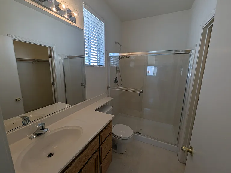 8009 Horncastle Ave — Photo 10
