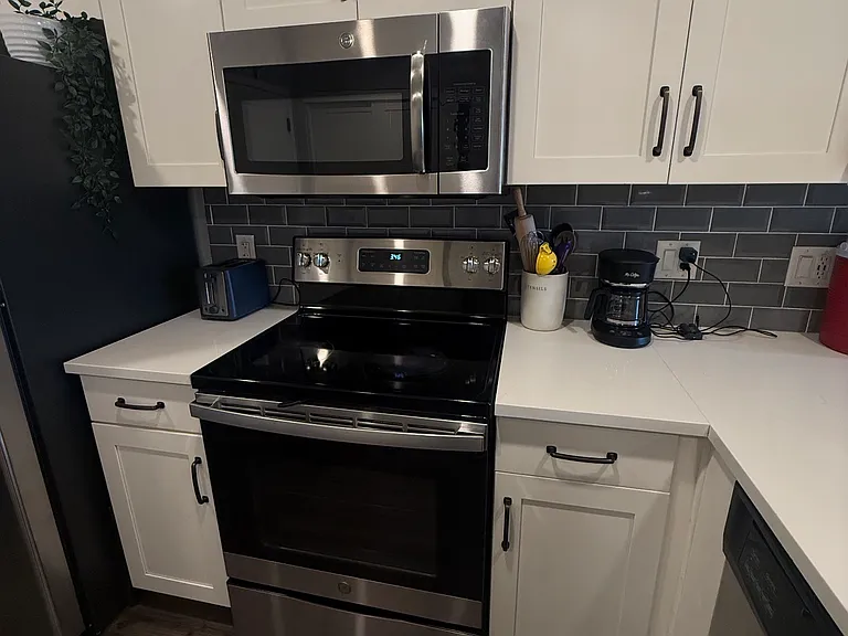 475 N 9th St #114 — Photo 6