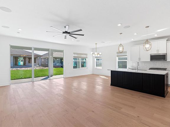 5th image of 5613 Limelight Dr