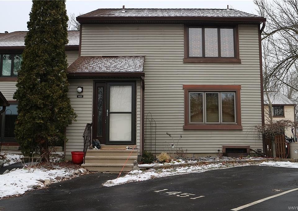 1st image of 1451 Charlesgate Cir