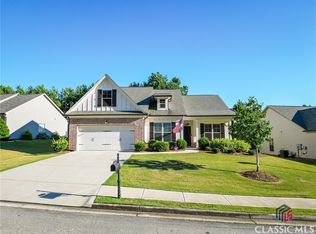 640 Lakeview Bend Cir, Jefferson, GA 30549