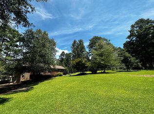 129 Skyline Dr, Trussville, AL 35173