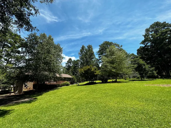 129 Skyline Dr, Trussville, AL 35173