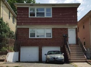 272 17th Ave, Newark, NJ 07103