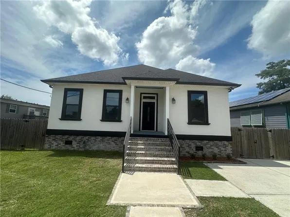 1731 Pratt Dr, New Orleans, LA 70122